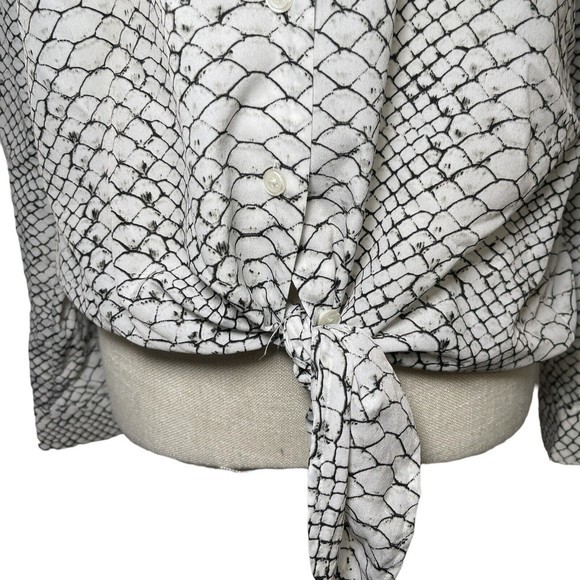 MICHAEL KORS Snake Print Button Down Silver Blue Blouse Tie Front Bundle Sz M - Picture 9 of 16